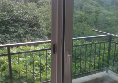 PRIVATO - Trieste - VERANDINA CON TETTO ISOCOPPO